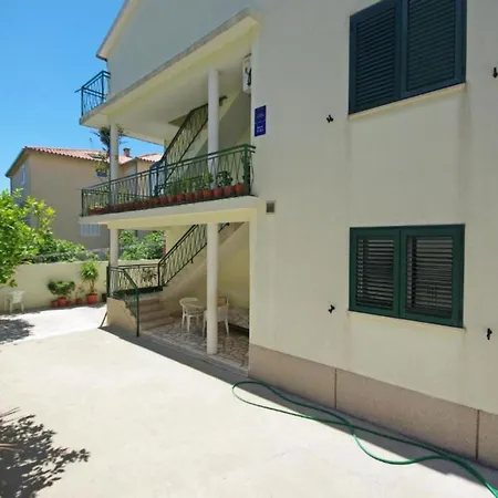 Ribarevi - One Bedroom With Balcony Appartement *
