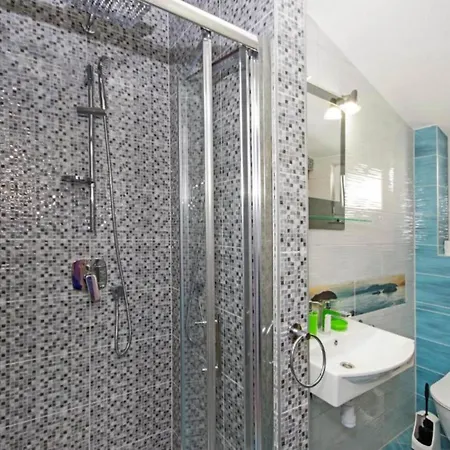 Апартаменты Ribarevi - One Bedroom With Balcony