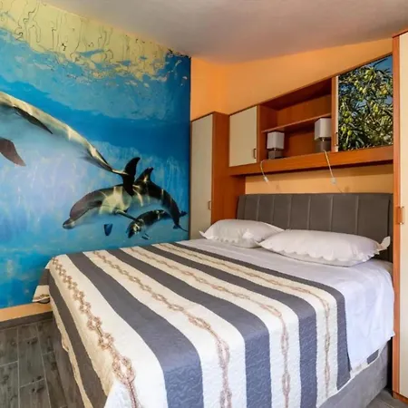 Ribarevi - One Bedroom With Balcony Apartamento *